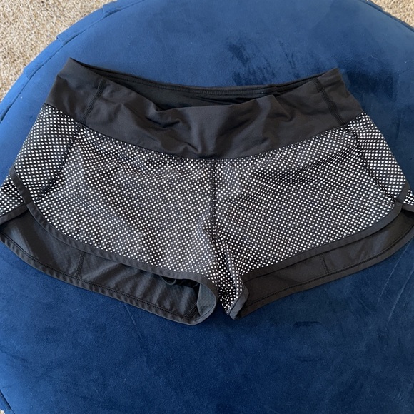 RARE Lululemon reflective special edition speed shorts 6 - Picture 2 of 12